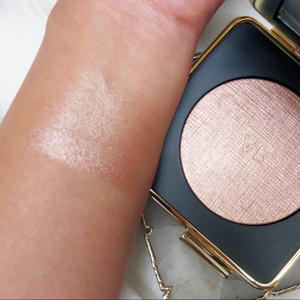 BNIB Victoria Beckham x Estée Lauder Highlighter in 01 Modern Mercury